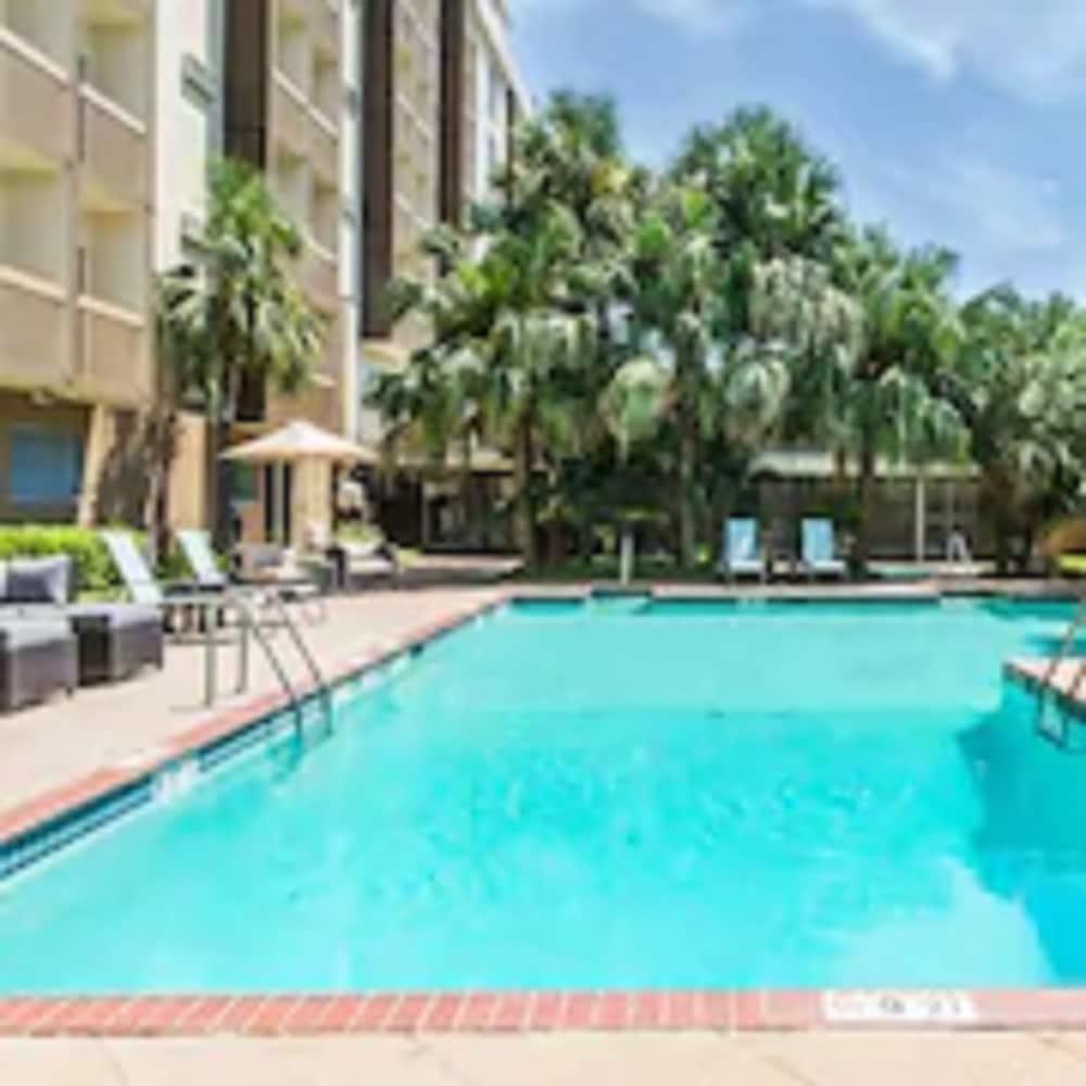 Wyndham Garden New Orleans Airport Hotel Metairie Bagian luar foto