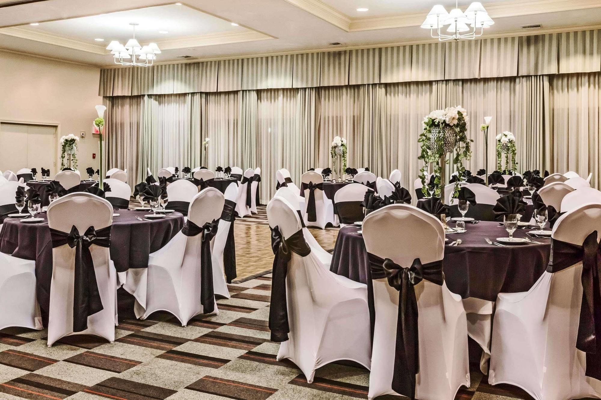 Wyndham Garden New Orleans Airport Hotel Metairie Bagian luar foto
